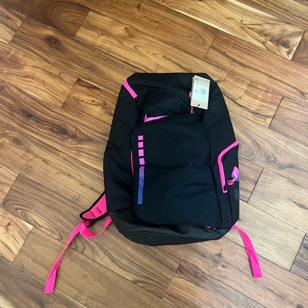 NWT:  Pink/Black Nike Elite Basketball bag:  LIMITED EDITION